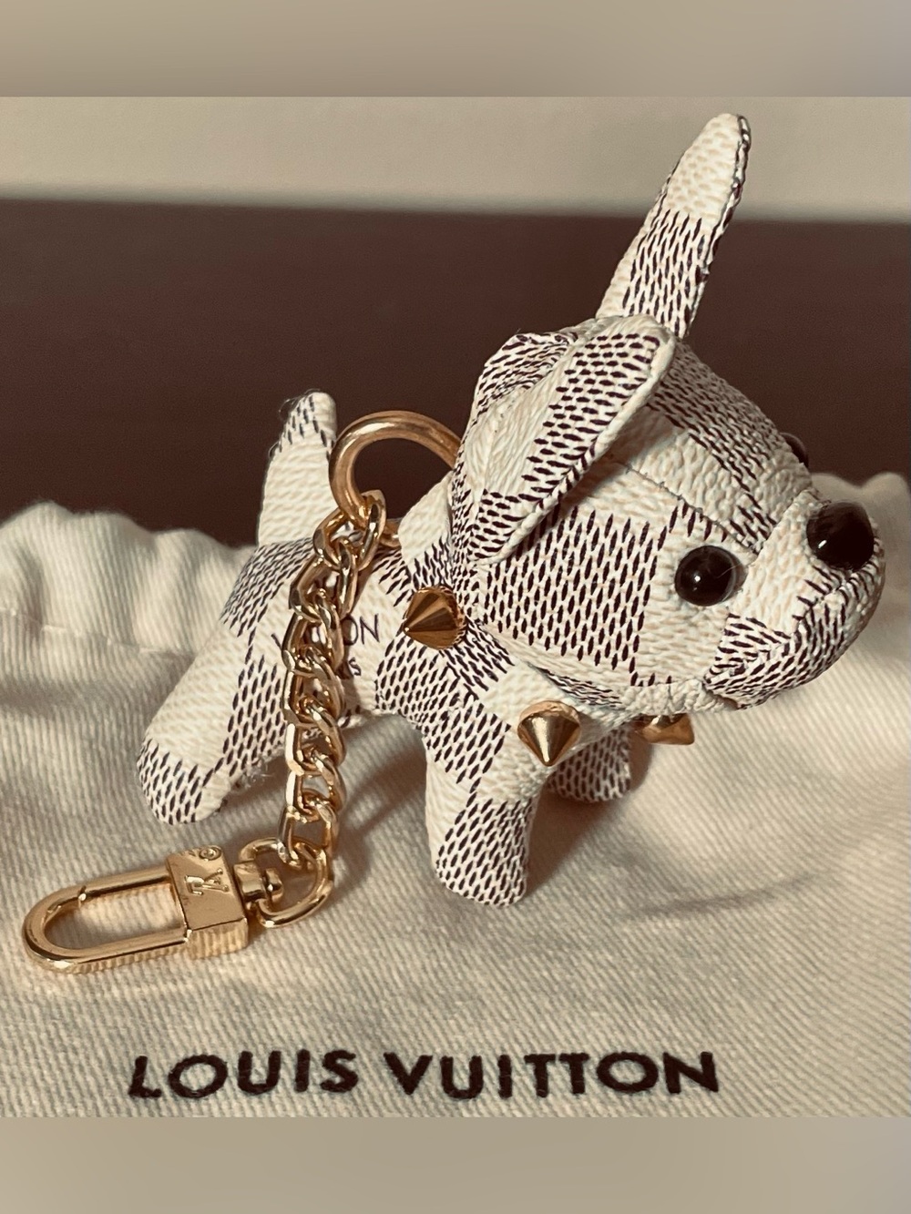 “Louis Vuitton” Puppy 🐶 Bag Charm/Key Chain - Picture 2 of 4